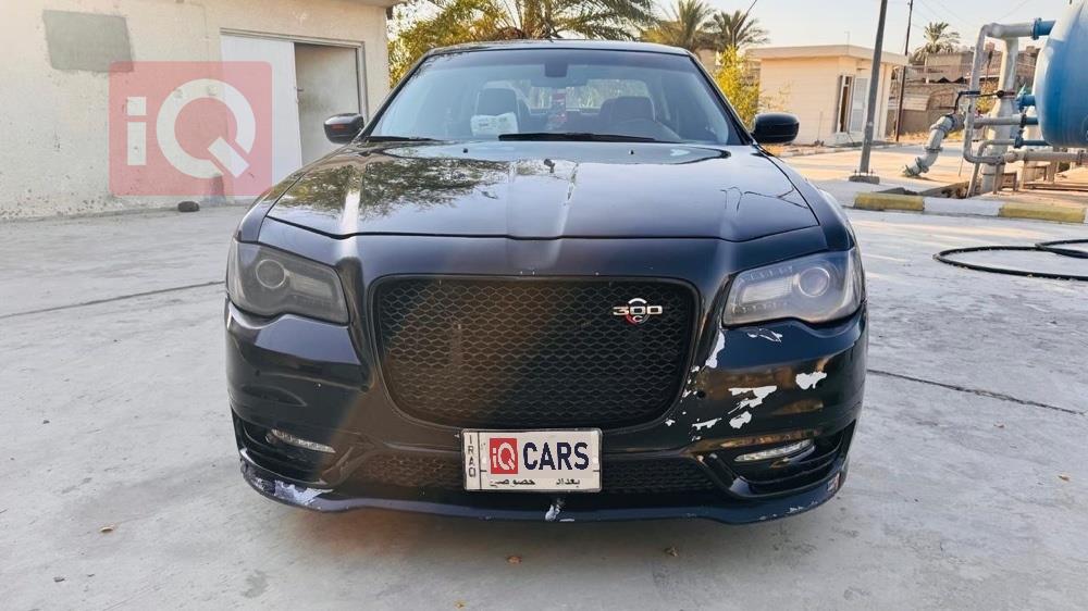كرايسلر 300
